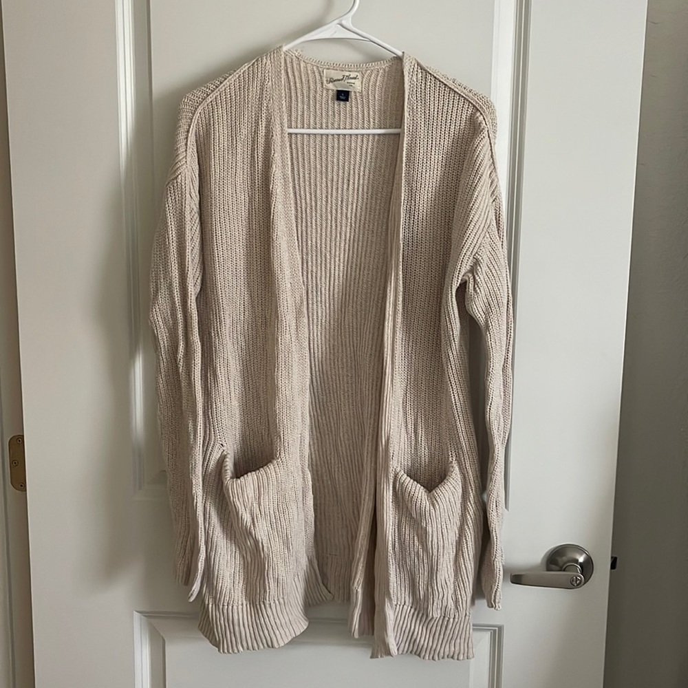 Universal Thread Long Cream Cardigan